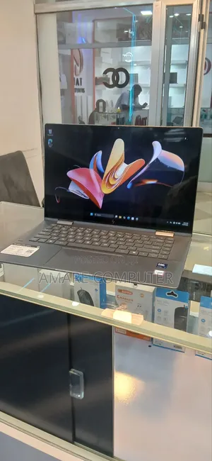 New Laptop HP Envy X360 16GB Intel Core Ultra 7 SSD 512GB