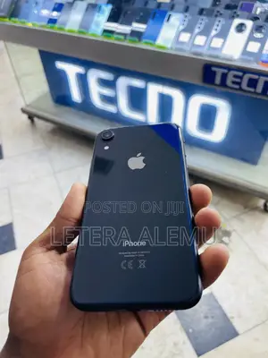 New Apple iPhone XR 64 GB Black