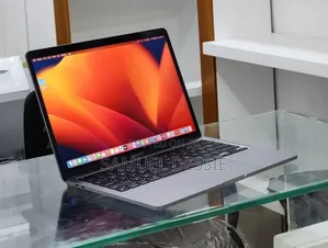 New Laptop Apple MacBook Pro 2022 M2 8GB Apple M2 SSD 256GB