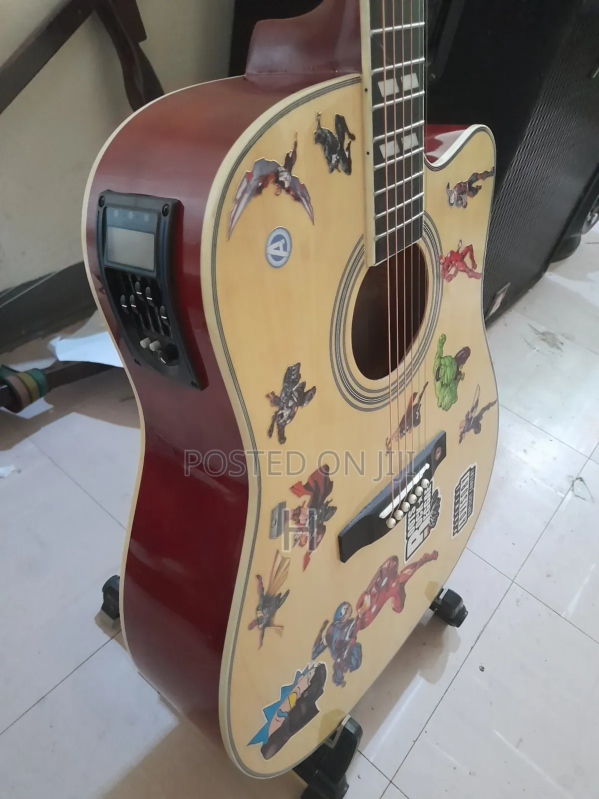Yamaha Box Guitar