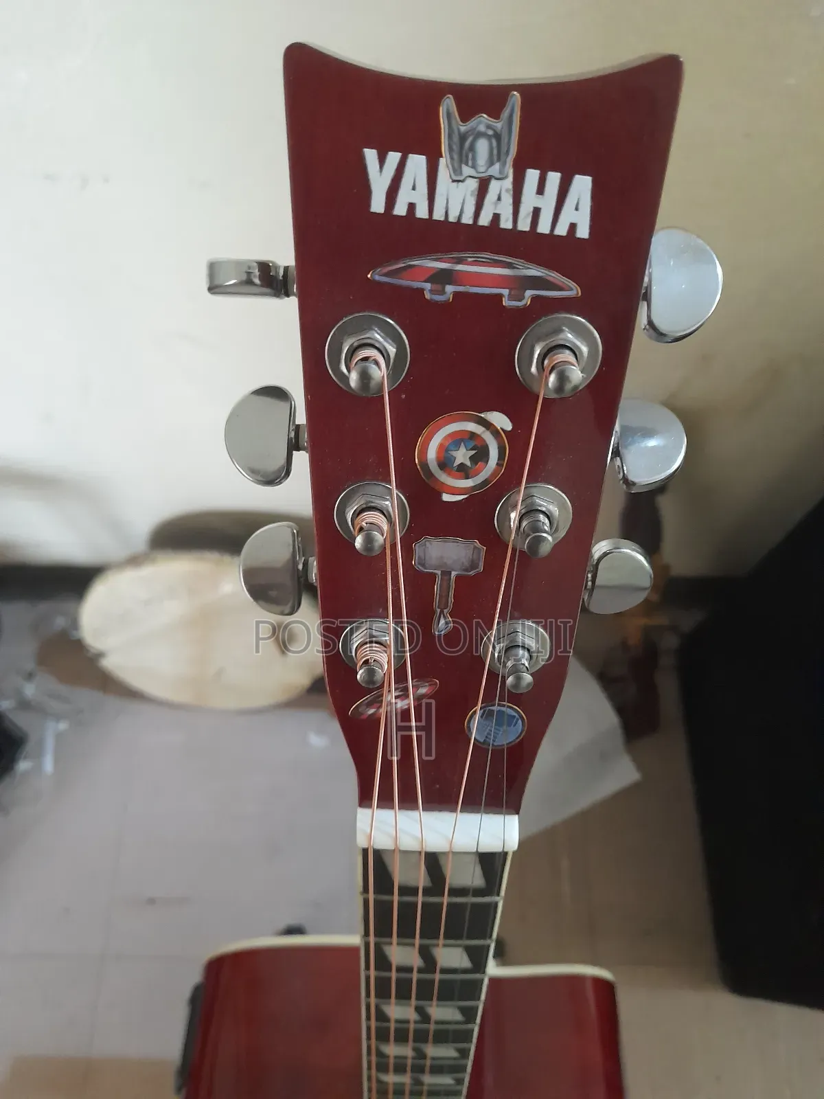 Yamaha Box Guitar