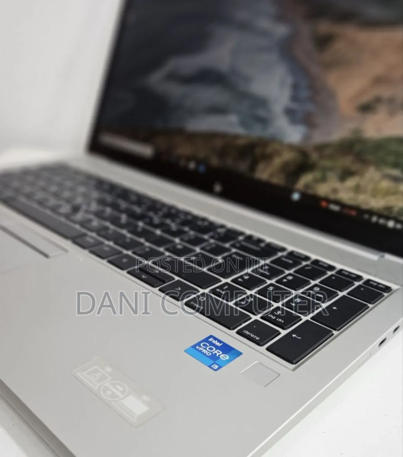 New Laptop HP EliteBook 850 G8 16GB Intel Core i7 SSD 512GB