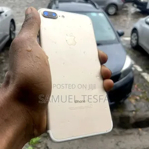 Apple iPhone 7 Plus 32 GB White