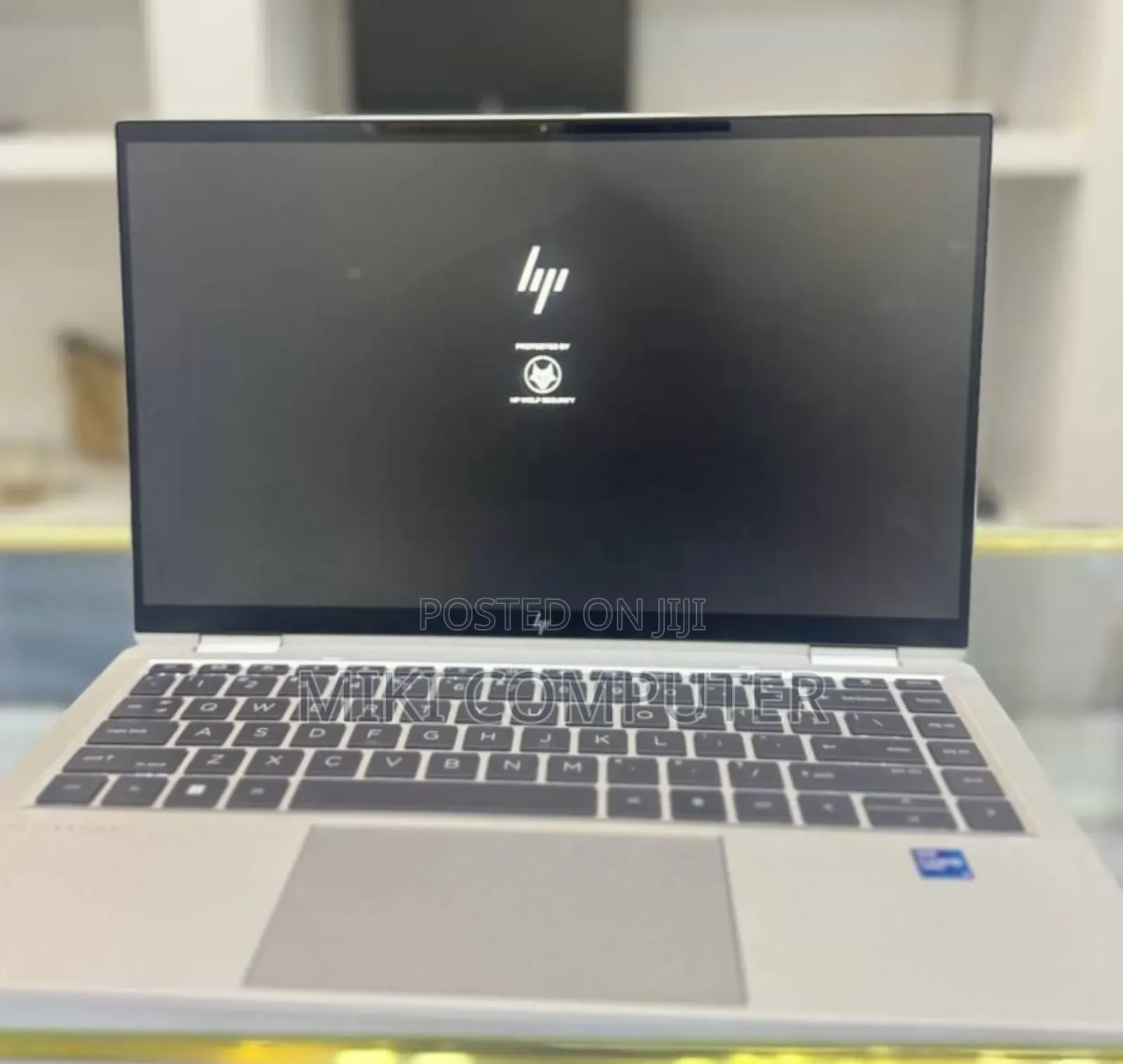 New Laptop HP EliteBook x360 1040 G7 16GB Intel Core i7 SSD 512GB