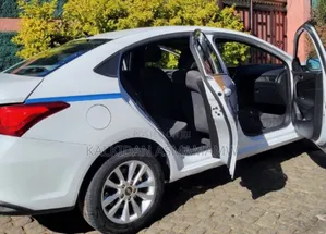 Chery Arrizo 5 2023 White