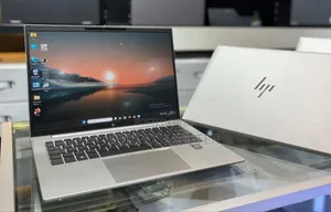 New Laptop HP EliteBook x360 1040 G9 16GB Intel Core i7 SSD 512GB