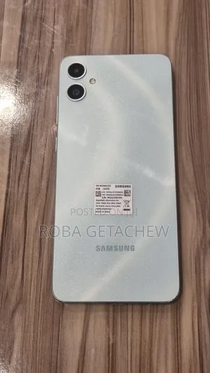 Samsung Galaxy M05 64 GB Green