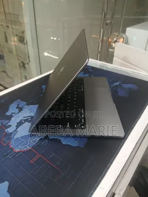 New Laptop Apple MacBook Pro M1 32GB Apple M1 Pro SSD 1T