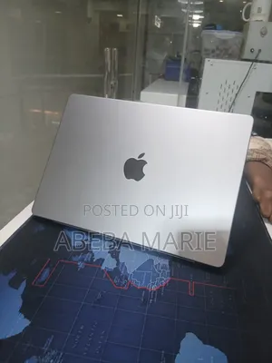 New Laptop Apple MacBook Pro M1 32GB Apple M1 Pro SSD 1T