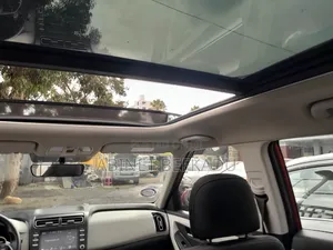 Hyundai Creta 2023 Red