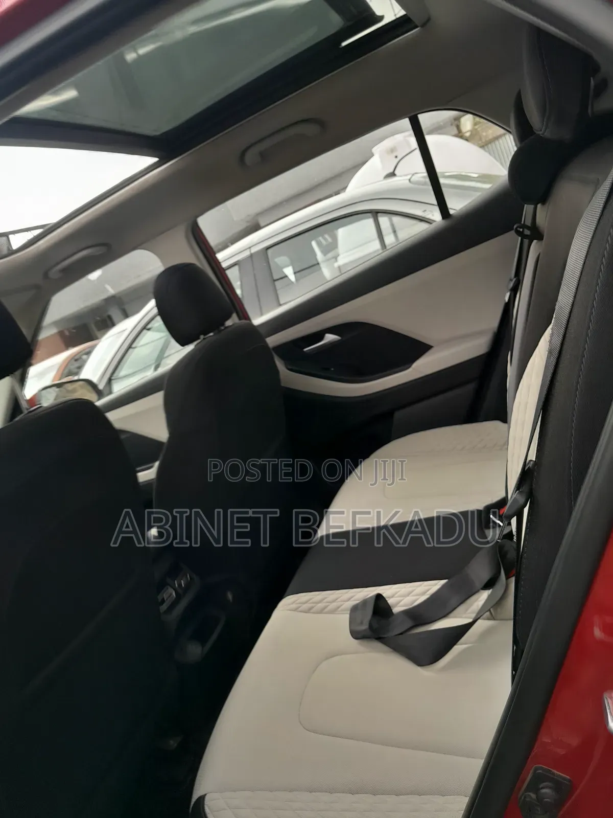 Hyundai Creta 2023 Red