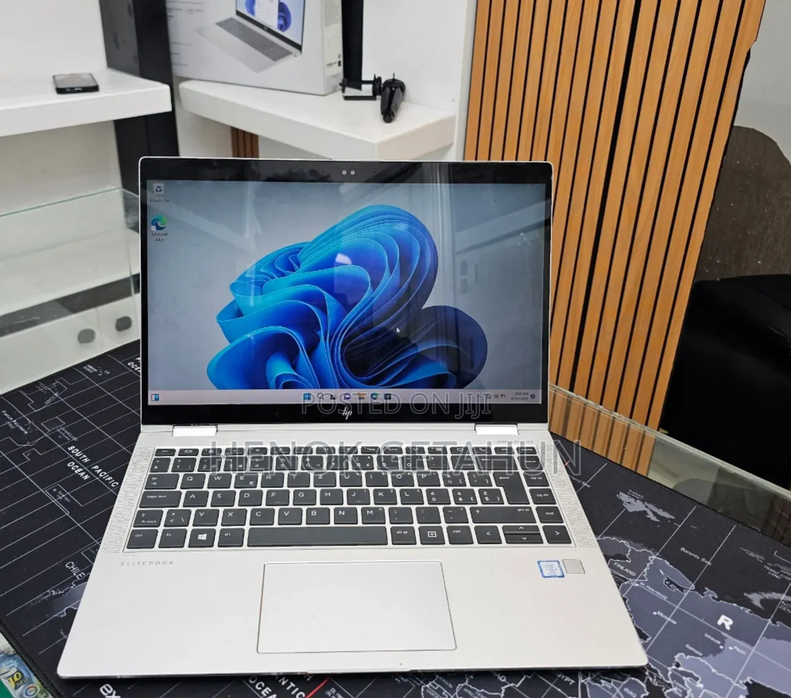 New Laptop HP EliteBook x360 1040 G5 16GB Intel Core i7 SSD 256GB