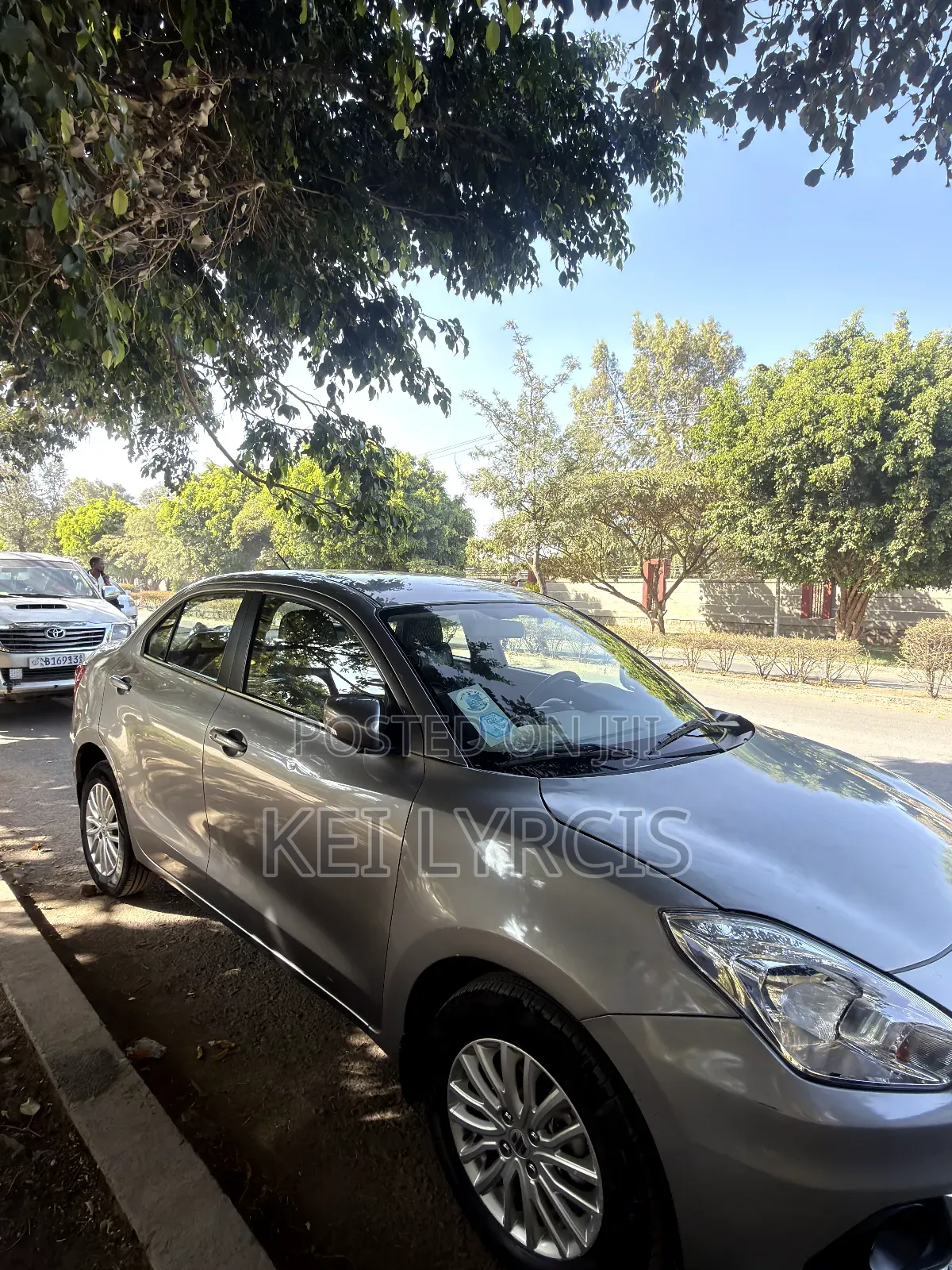 Suzuki Dzire 2022 Silver