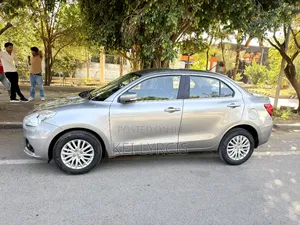 Suzuki Dzire 2022 Silver