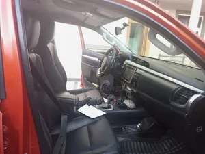 Toyota Hilux Revo Double Cab Deisel 2.4 AWD 2016 Burgundy