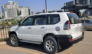 Toyota Land Cruiser 2004