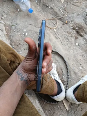 Tecno Spark 30 128 GB Black