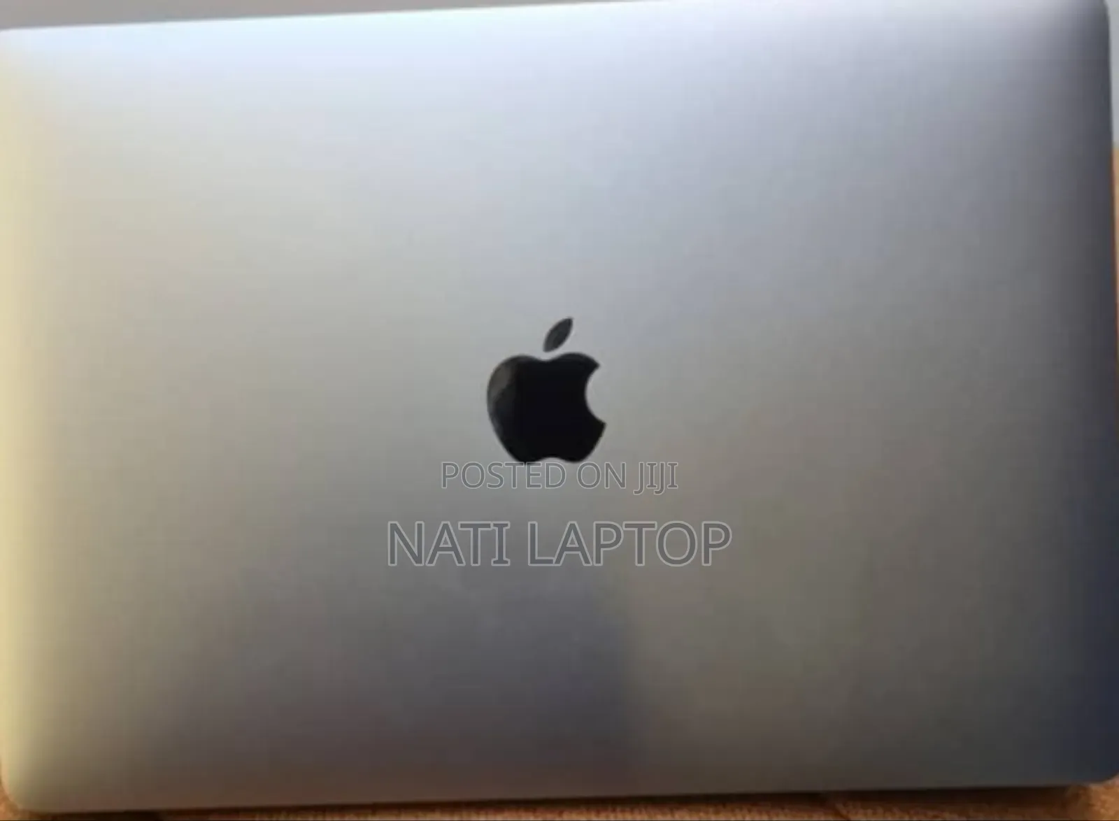 New Laptop Apple MacBook Pro M1 8GB Apple M1 Pro SSD 256GB