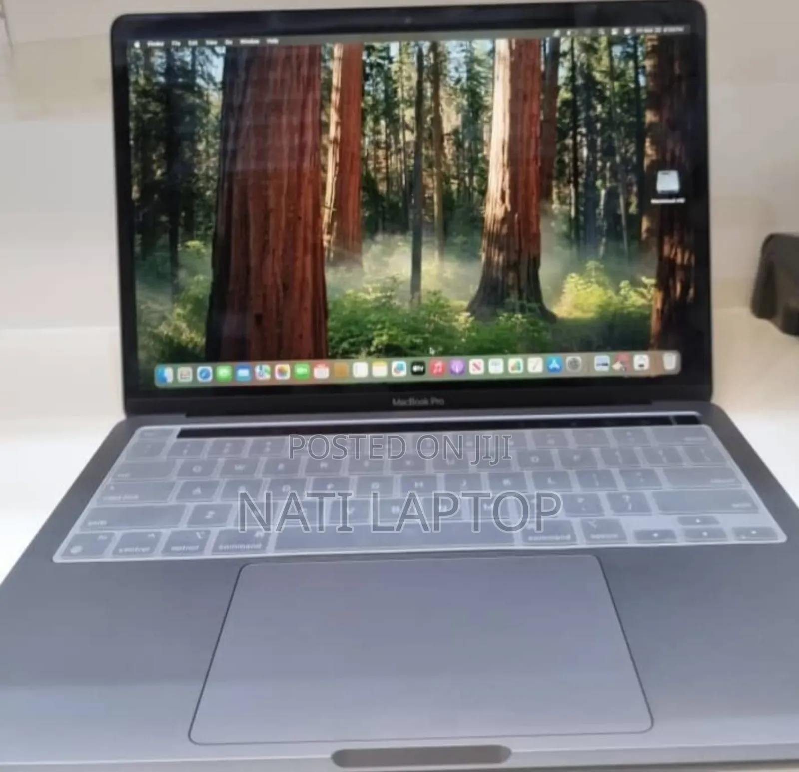 New Laptop Apple MacBook Pro M1 8GB Apple M1 Pro SSD 256GB
