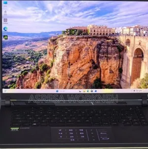 New Laptop Asus 16GB Intel Core i9 SSD 1T