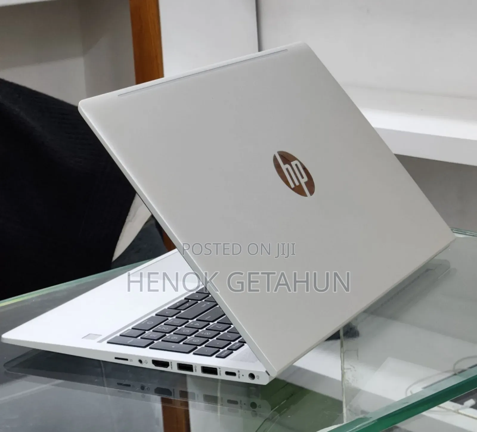 New Laptop HP EliteBook 845 G8 8GB Intel Core i5 SSD 512GB