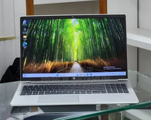 New Laptop HP EliteBook 845 G8 8GB Intel Core i5 SSD 512GB