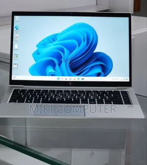 New Laptop HP EliteBook 840 G8 16GB AMD Ryzen 5 SSD 512GB