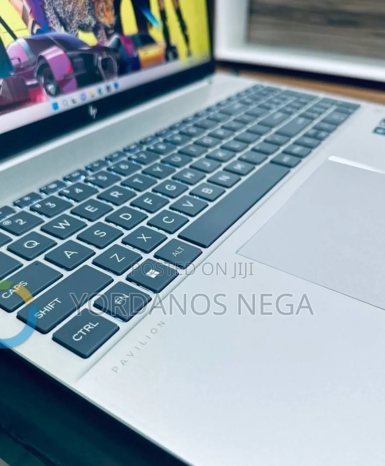 New Laptop HP Pavilion 17 16GB Intel Core i7 SSD 1T