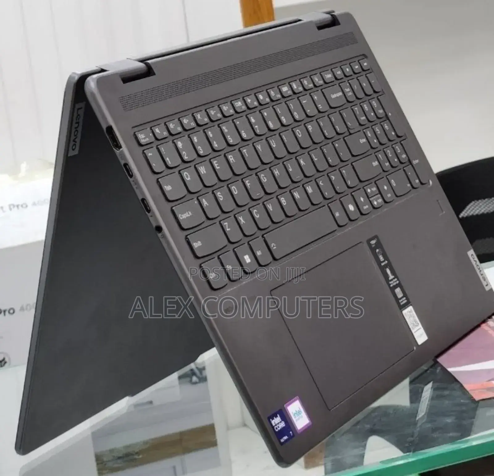New Laptop Lenovo Yoga 7i 16GB Intel Core Ultra 7 SSD 1T