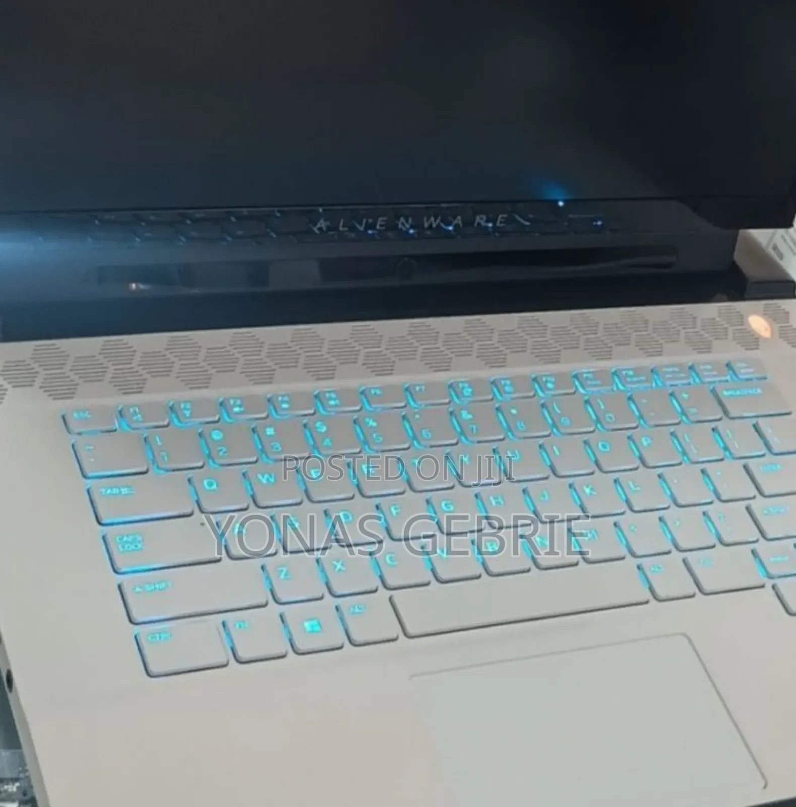 New Laptop Alienware Area-51m 8GB Intel Core i7 SSD 1T