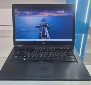 New Laptop Dell 8GB Intel Core i5 SSD 256GB