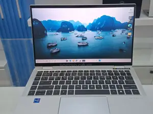 New Laptop HP EliteBook 840 G8 16GB Intel Core i5 SSD 512GB