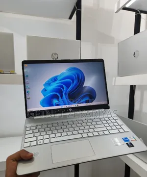 New Laptop HP Stream Notebook 16GB Intel Core i5 SSD 512GB