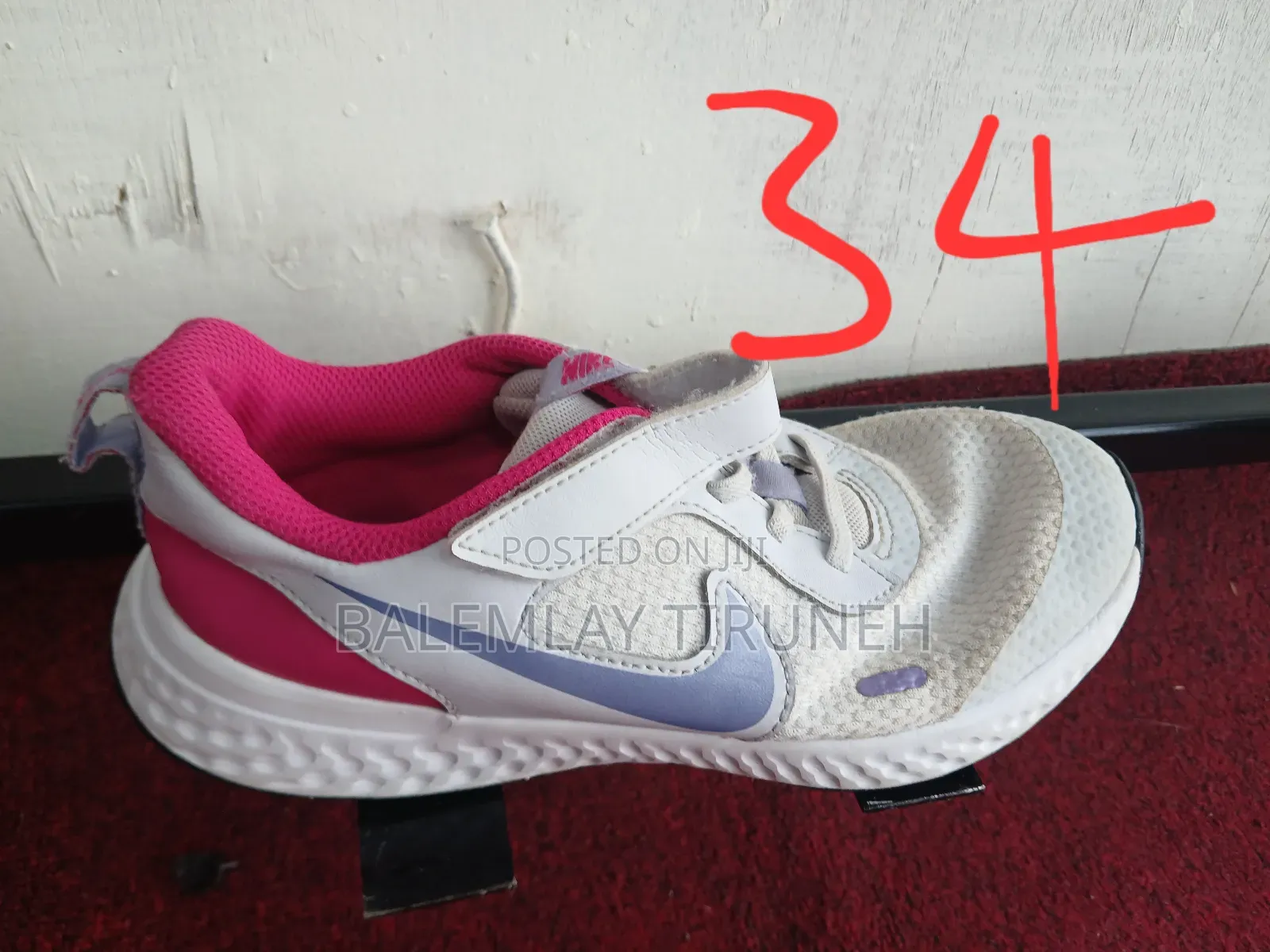 Shose for Sale