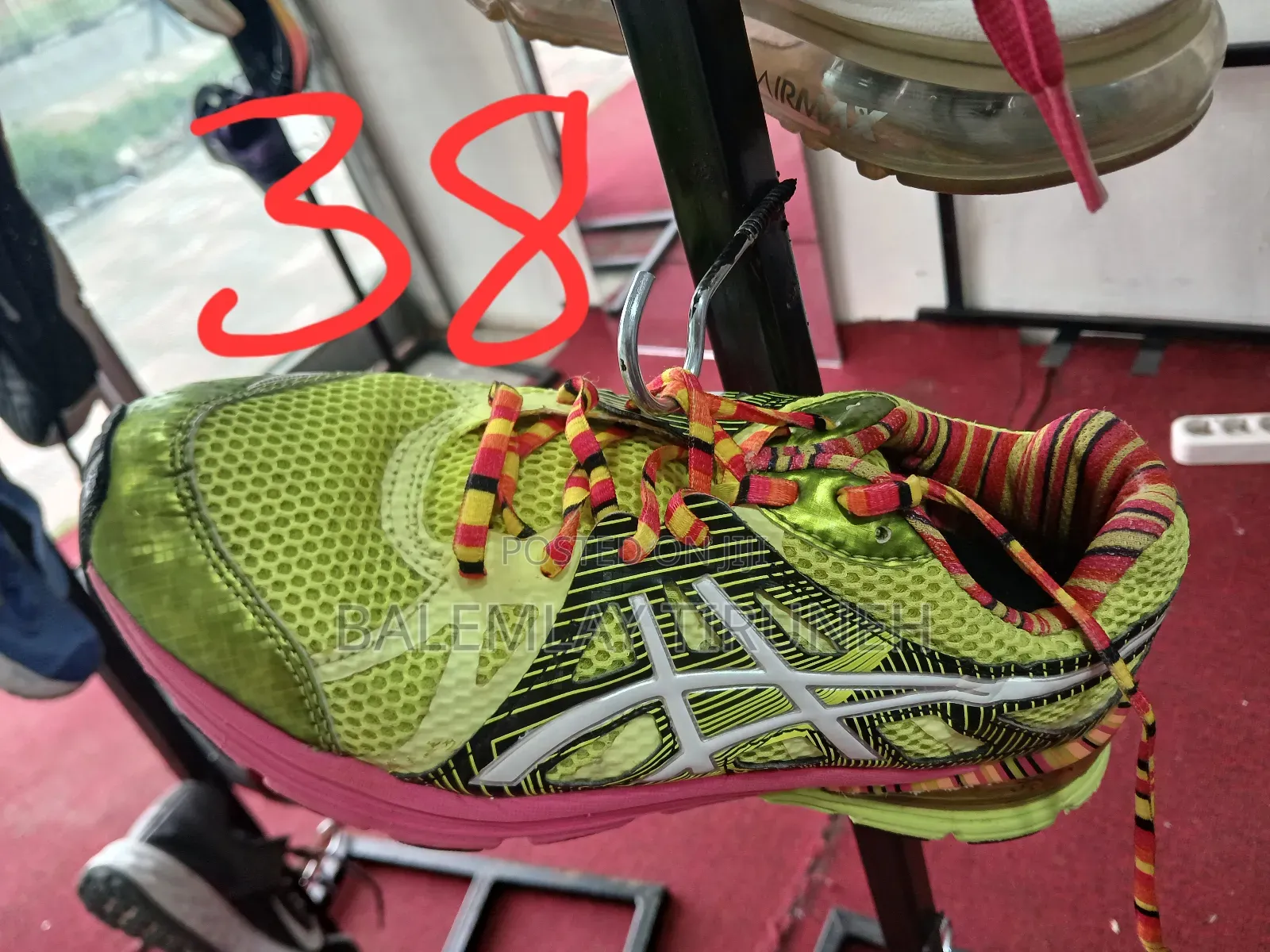Shose for Sale