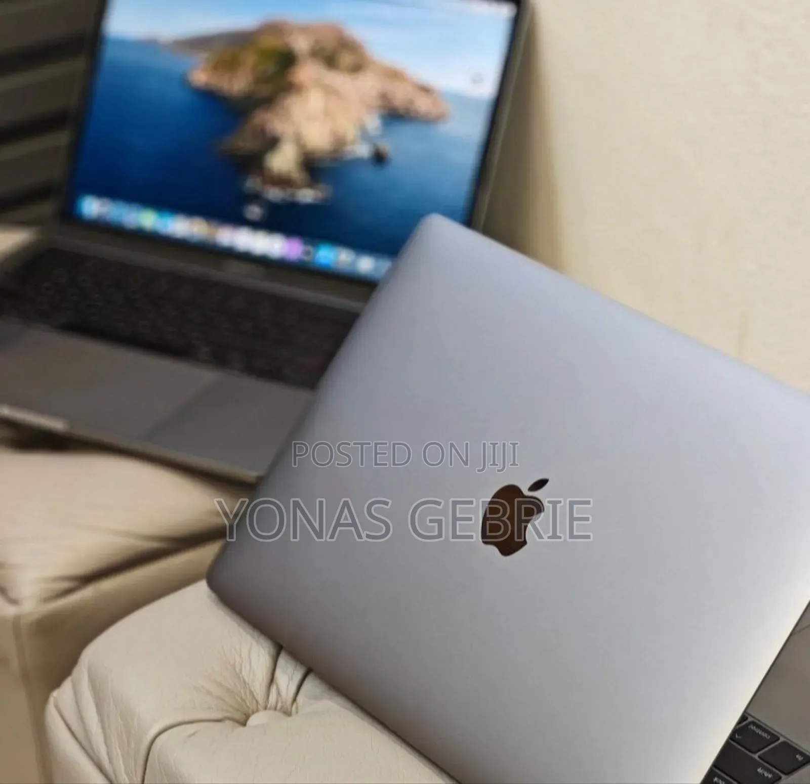 New Laptop Apple MacBook Pro 2019 16GB Intel Core i7 SSD 256GB