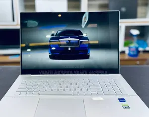 New Laptop HP Envy 17 16GB Intel Core i7 SSD 512GB