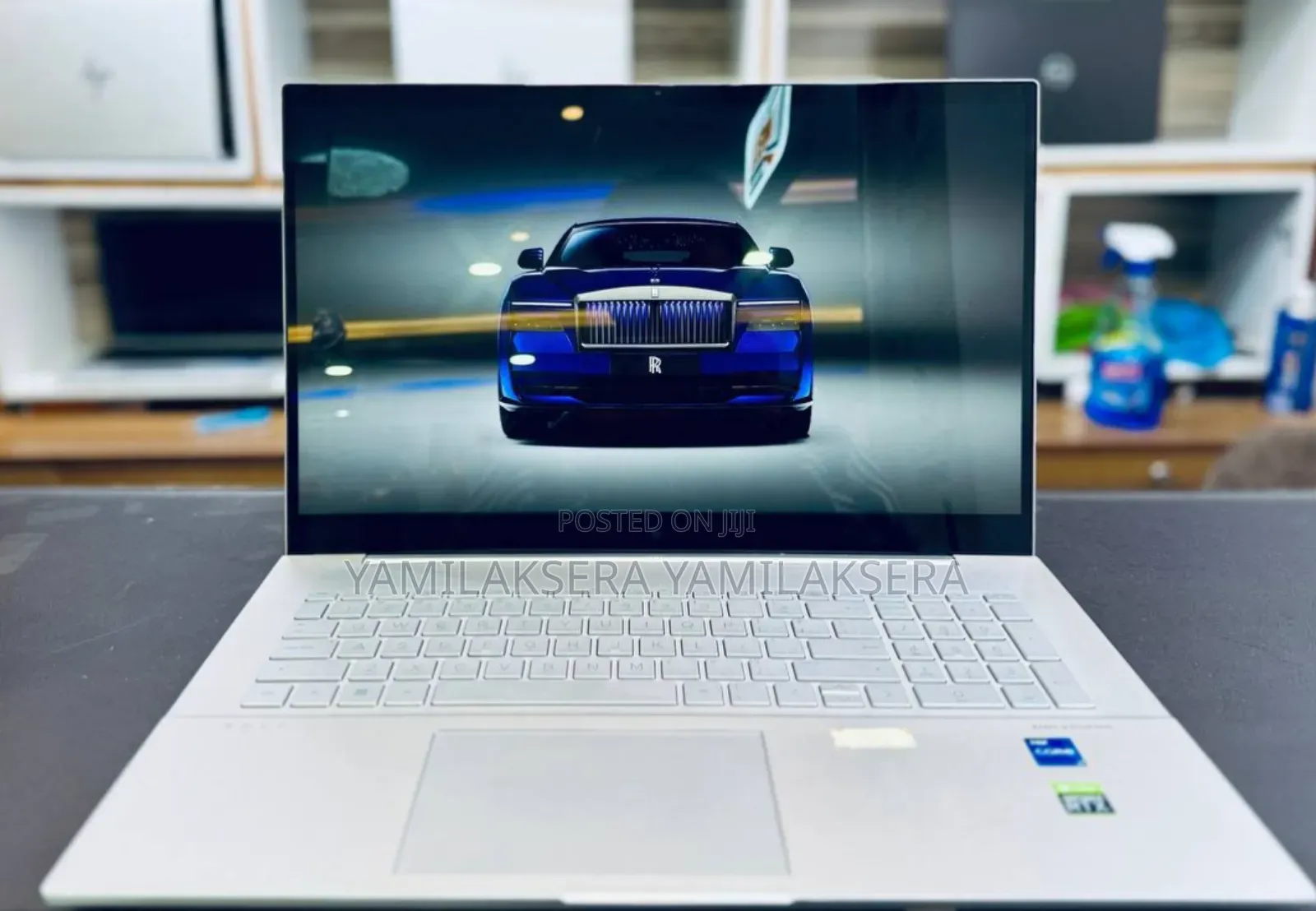New Laptop HP Envy 17 16GB Intel Core i7 SSD 512GB