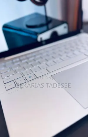 New Laptop HP Pavilion 14 16GB Intel Core i5 SSD 1T