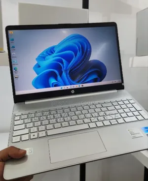 New Laptop HP Stream Notebook 16GB Intel Core i5 SSD 512GB
