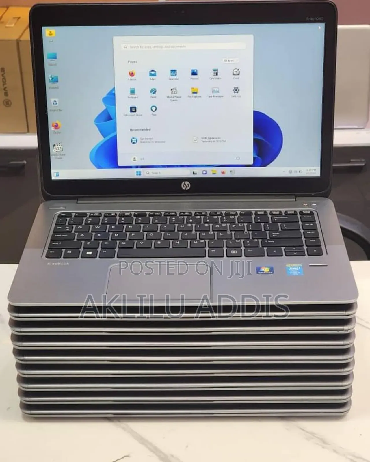 New Laptop HP EliteBook 840 8GB Intel Core i5 SSD 256GB