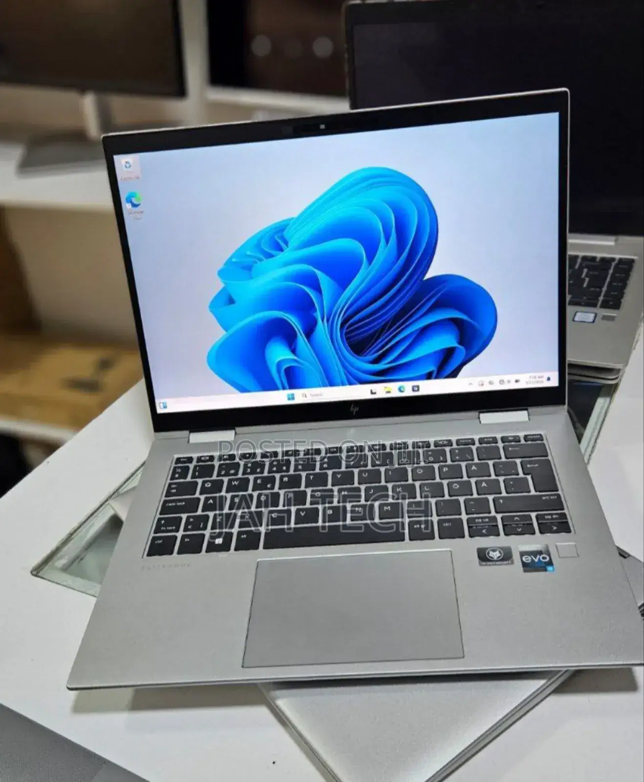 New Laptop HP EliteBook x360 1040 G9 16GB Intel Core i5 SSD 512GB