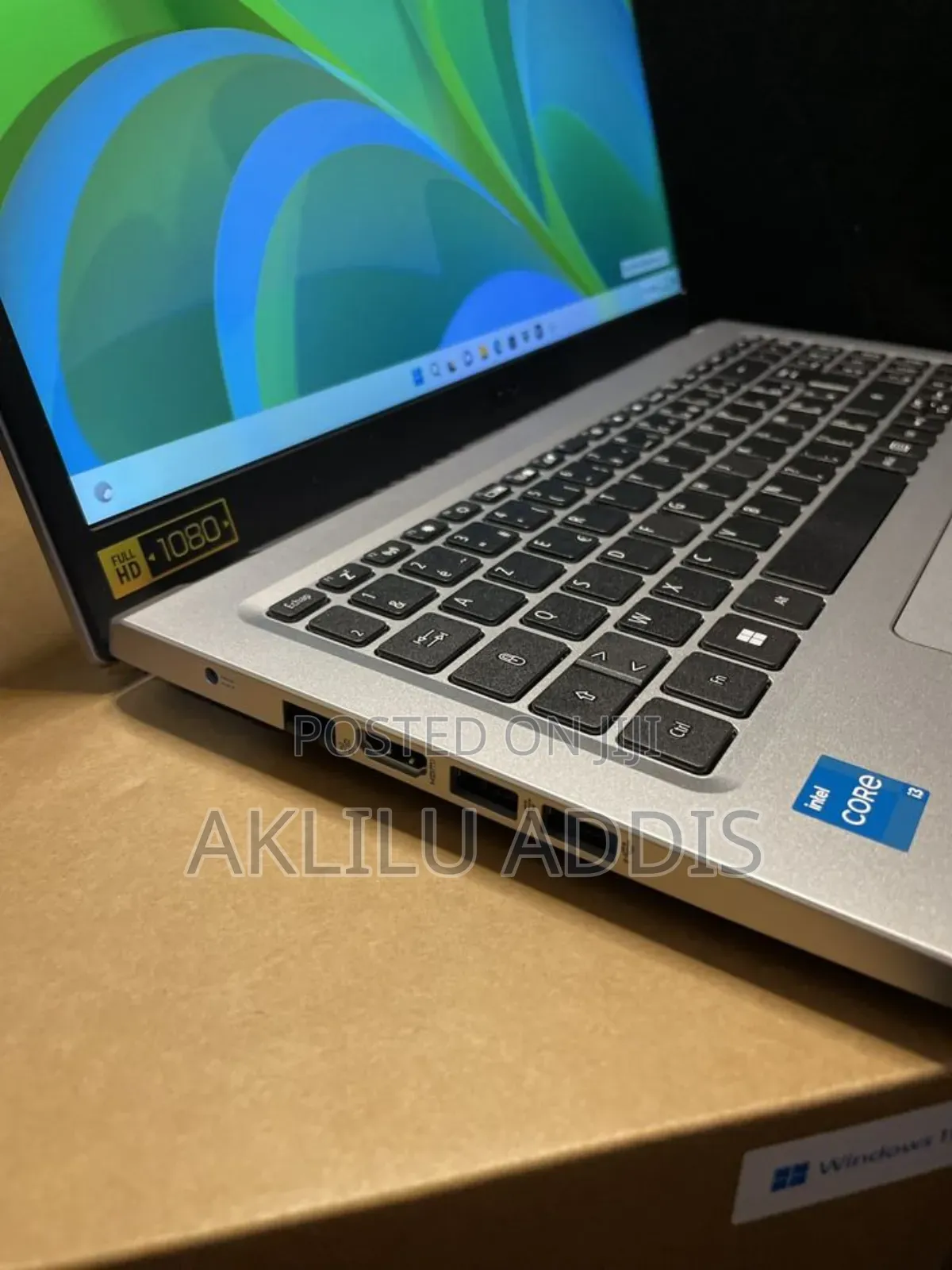 New Laptop Acer Aspire 3 4GB Intel Core i3 HDD 256GB