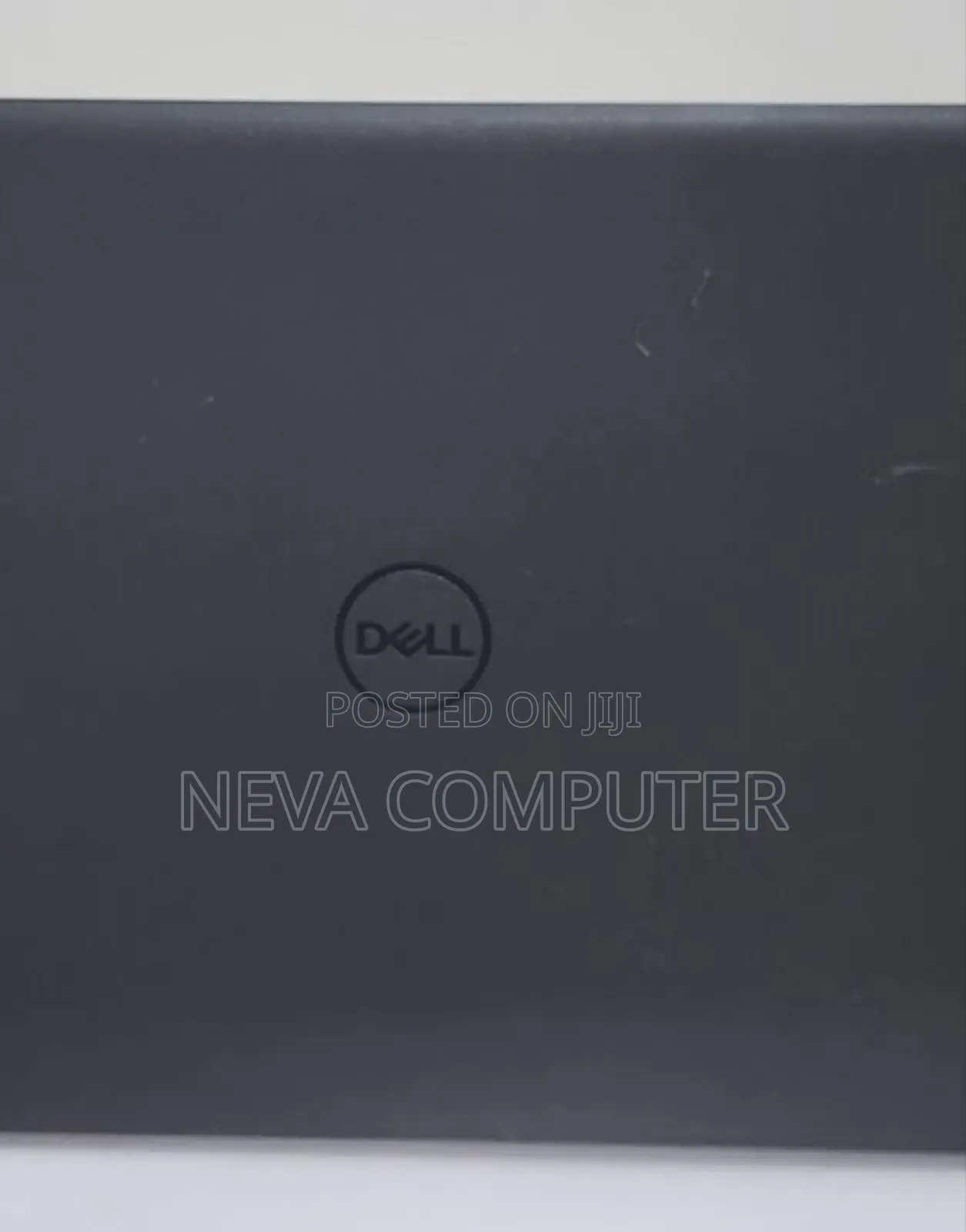 New Laptop Dell Vostro 1014 8GB Intel Core i5 SSD 1T