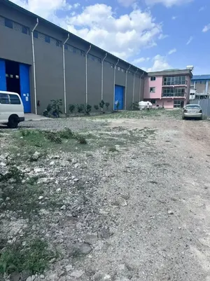 የሚከራይ መጋዘን አአ ቃሊቲ