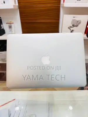 New Laptop Apple MacBook Air 2015 4GB Intel Core i5 SSD 128GB