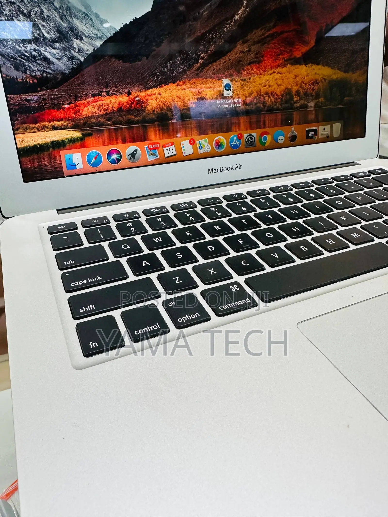 New Laptop Apple MacBook Air 2015 4GB Intel Core i5 SSD 128GB