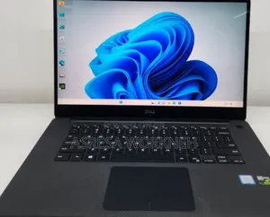 New Laptop Dell 16GB Intel Core i7 SSD 512GB