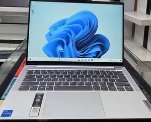 New Laptop Lenovo 16GB Intel Core i5 SSD 512GB