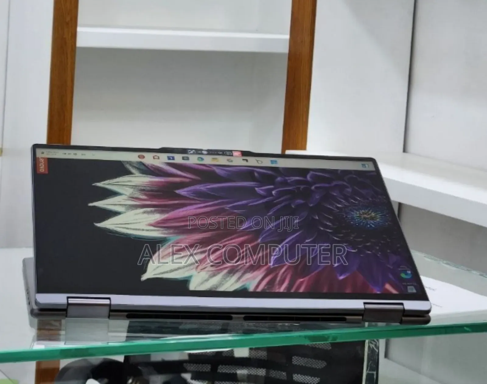 New Laptop Lenovo Yoga 7i 16GB Intel Core Ultra 7 SSD 1T